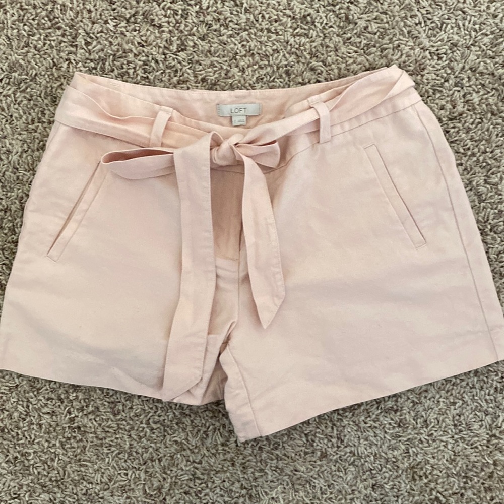 Loft size 2 shorts with ribbon tie